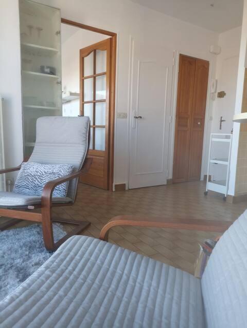 La Terrasse - Proche Gare Et Centre Ville, Parking - Apartment Sete